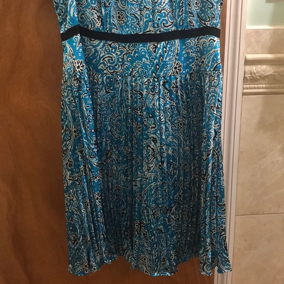 10P Ann Taylor pleated turquoise paisley dress - Picture 4 of 5